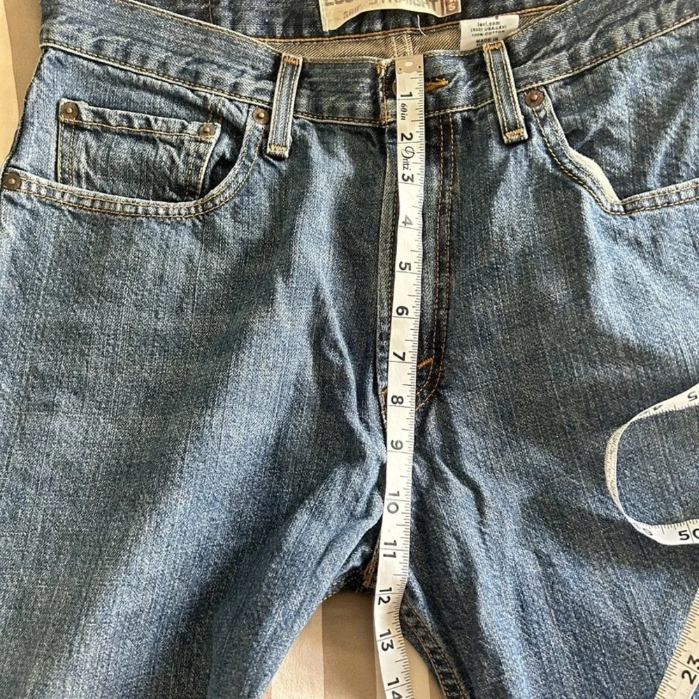 2000's Levi's 569 Loose Straight Medium Wash Denim Jeans Size 32 x 32